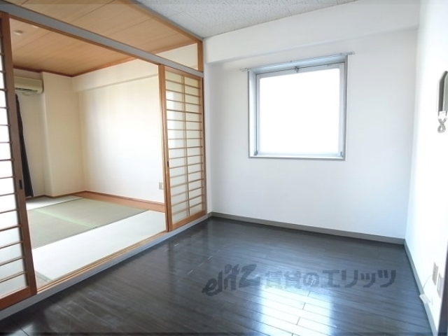 居室・リビング　洋室