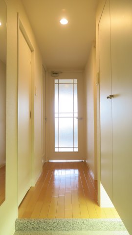 玄関　ゆったりとした玄関です