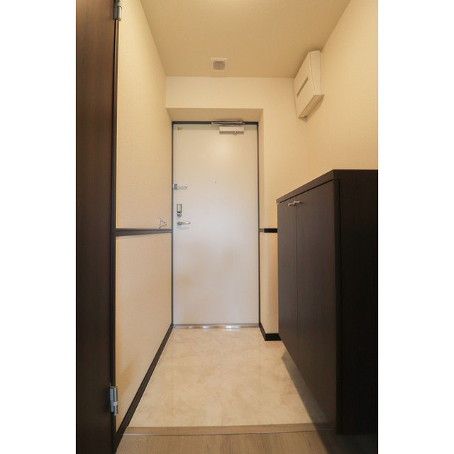 玄関　シューズボックス付き