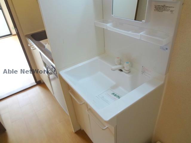 洗面設備　同型モデル