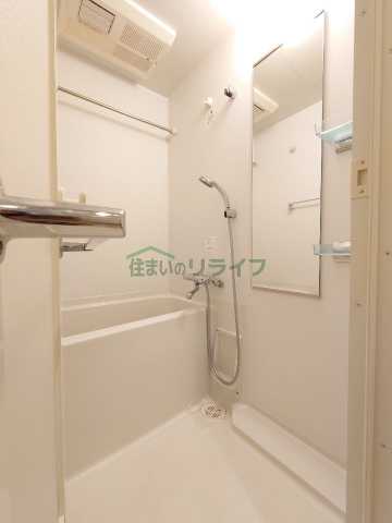 バス・シャワールーム　別部屋参考画像
