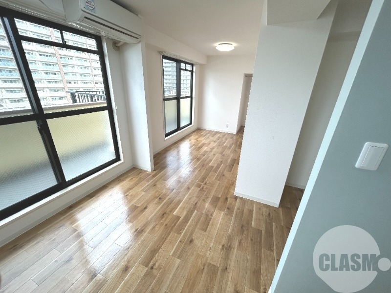 居室・リビング　明るいお部屋です♪