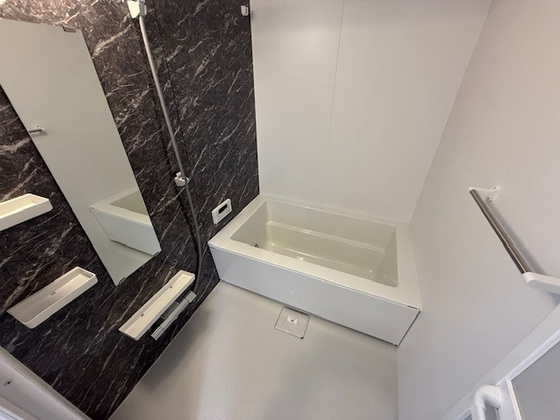 バス・シャワールーム　※掲載写真は同マンション別部屋参考写真となります。