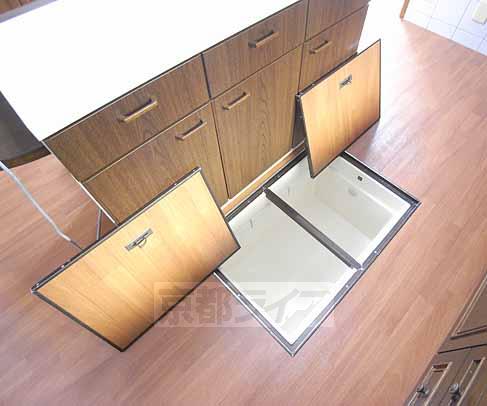 収納　床下収納もありますよ！