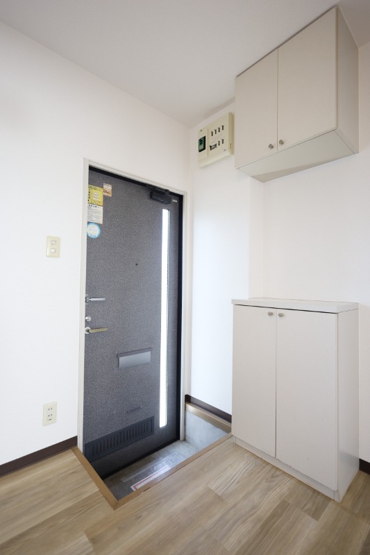 玄関　図面と現状に相違がある場合には現状を優先