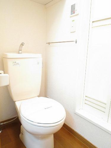 トイレ　バストイレ別