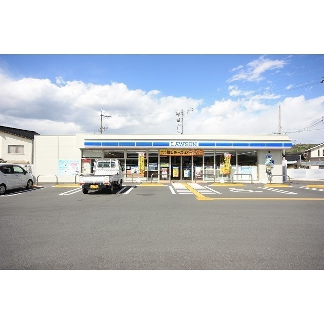 コンビニ　ローソン勝央勝間田店（コンビニ）まで1400m