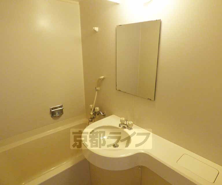 洗面設備　清潔感があります