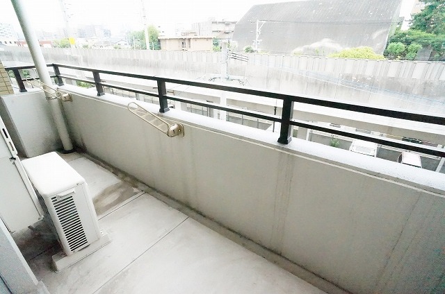 バルコニー　別号室