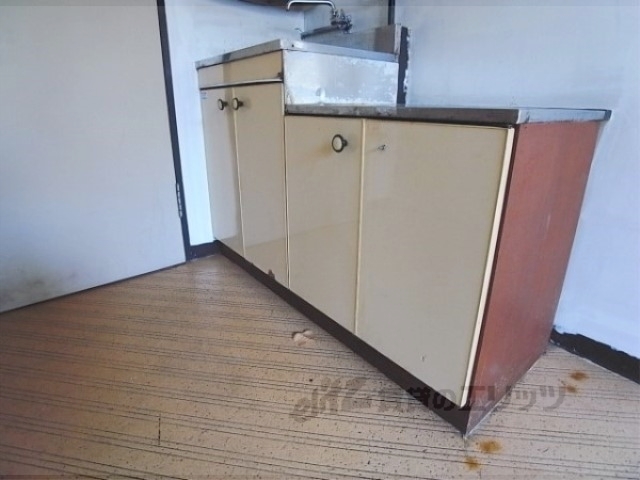 収納　キッチン