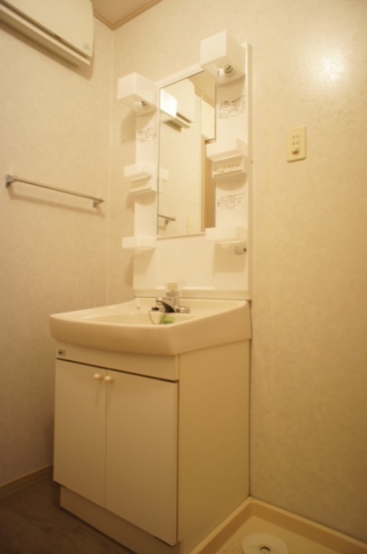 洗面設備　図面と現状に相違がある場合には現状を優先