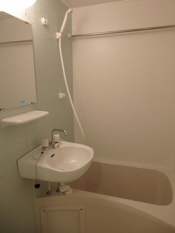バス・シャワールーム　バス・トイレ別
