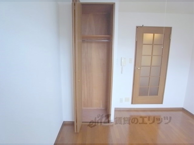 収納　タンス全体