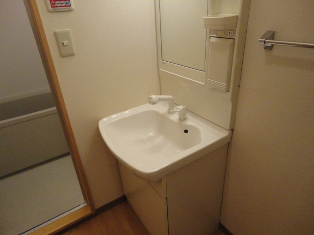 洗面設備　洗髪洗面化粧台