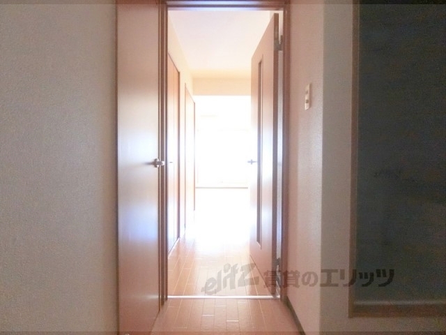 その他部屋・スペース　廊下