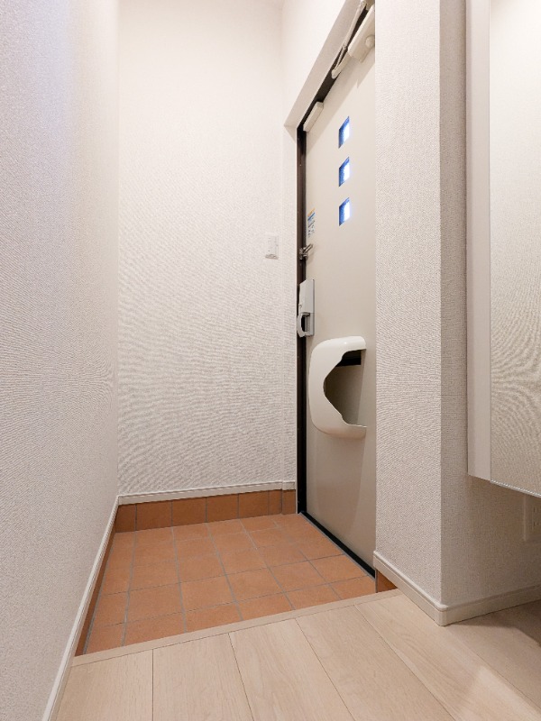 玄関　図面と現状に相違がある場合には現状を優先