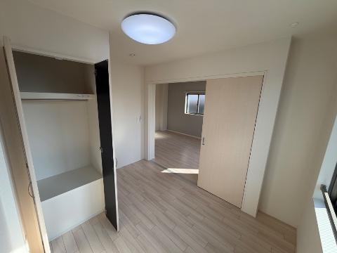 居室・リビング　寝室