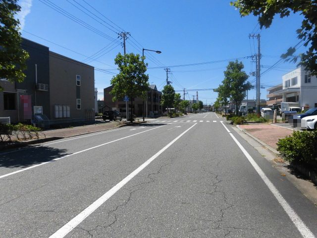 その他　前面道路（その他）まで0m