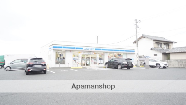 コンビニ　ローソン金光町店（コンビニ）まで747m