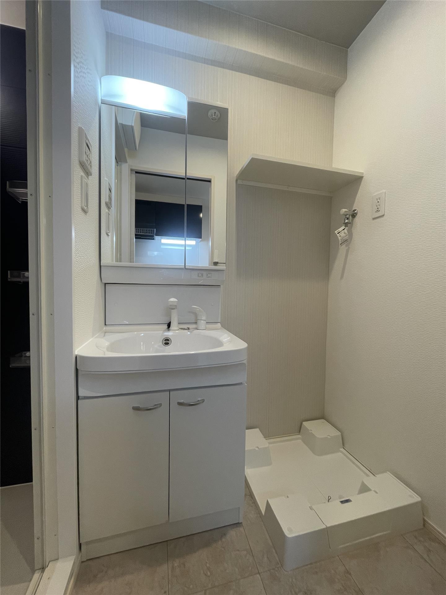 洗面設備　※モデルルーム写真となります※