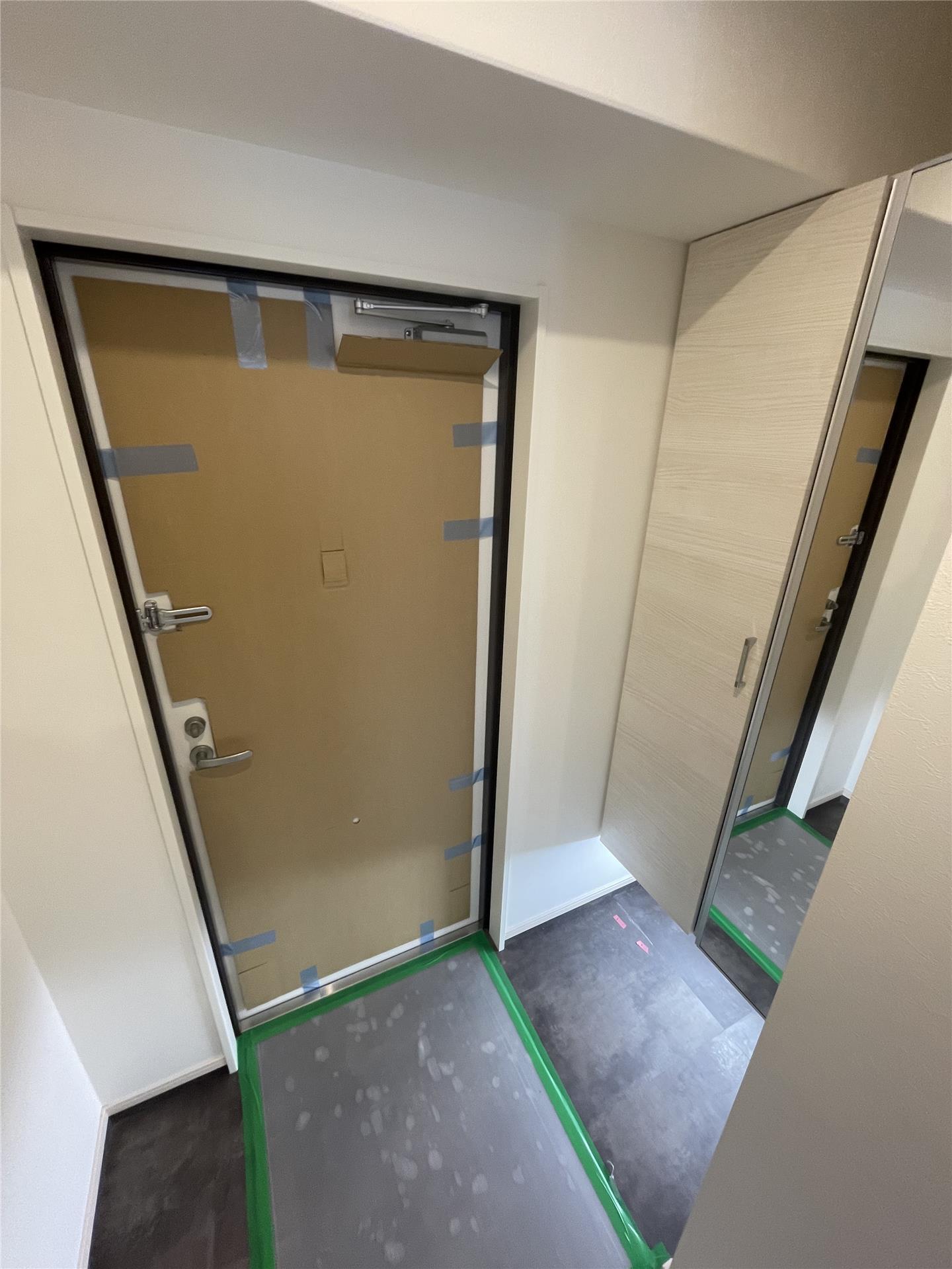 玄関　※モデルルーム写真となります※