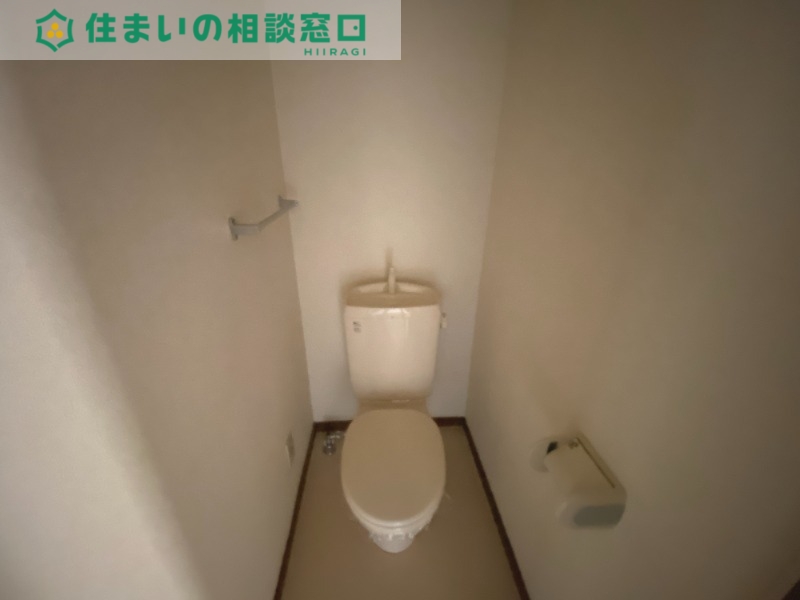 トイレ　同型