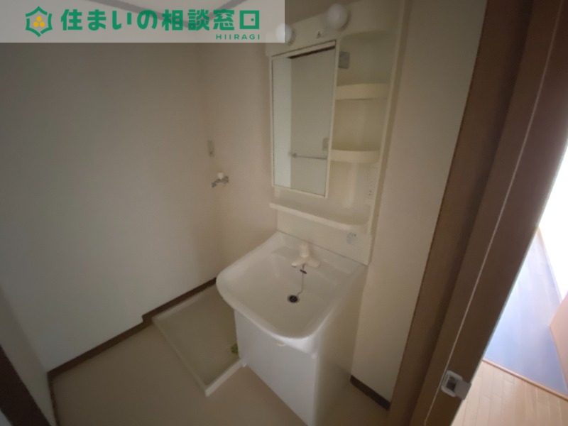 洗面設備　同型