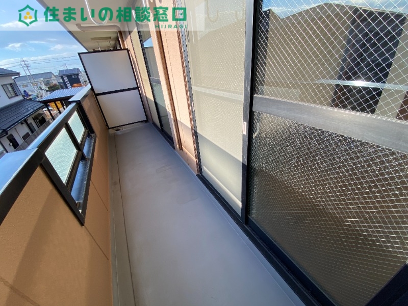 バルコニー　同型