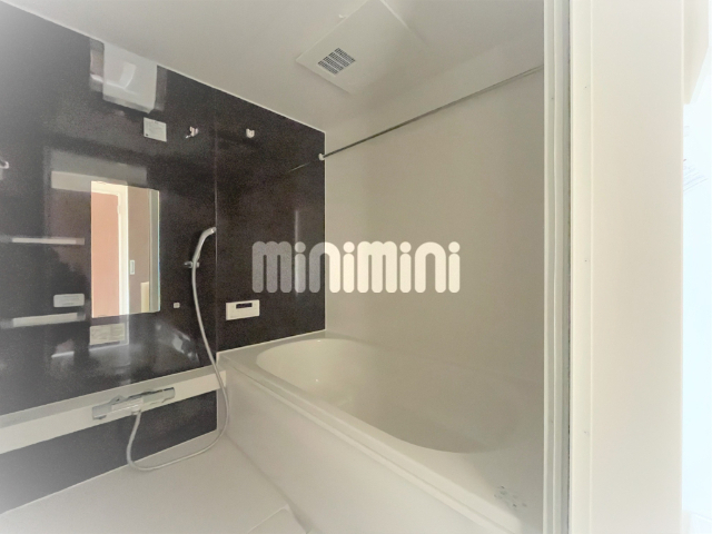 バス・シャワールーム　バスルーム