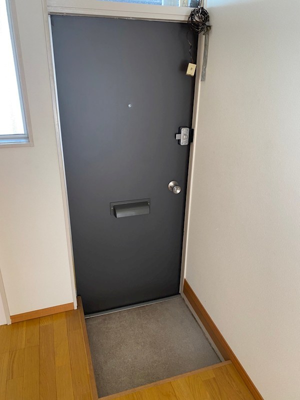 玄関　現況優先