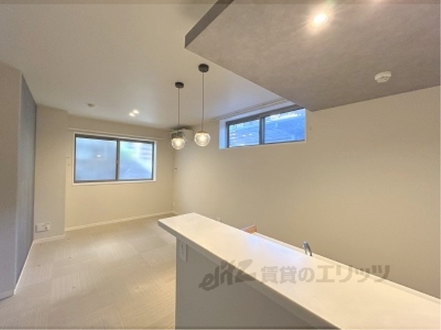 居室・リビング　リビング