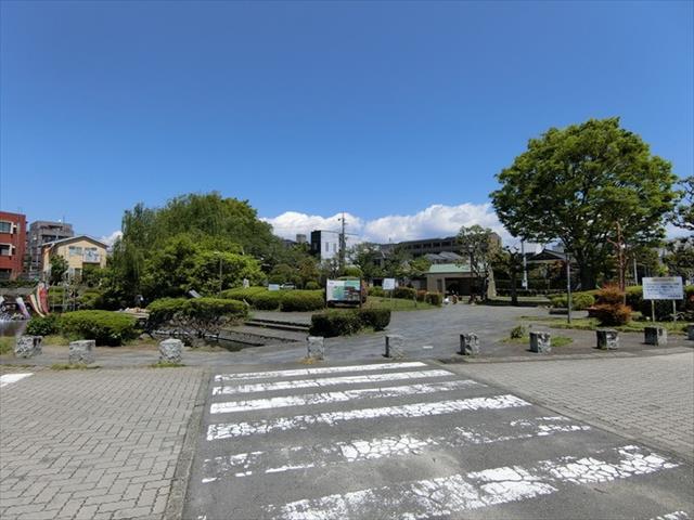 公園　菰池公園（公園）まで838m