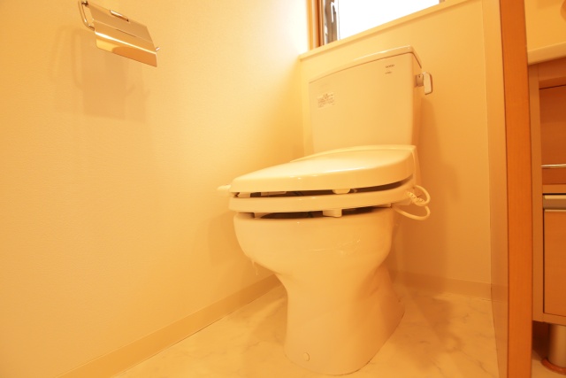トイレ　※同建物別部屋写真となります※