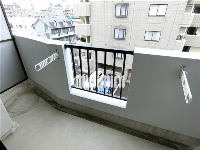 バルコニー　晴れた日は洗濯物も干せます。