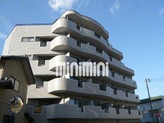 建物外観　６階建てのマンションです。