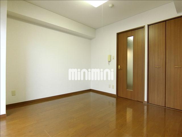 居室・リビング　洋室南東向きです。