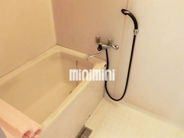 バス・シャワールーム　シャワー付お風呂