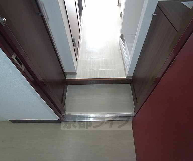 玄関　きれいな玄関です。