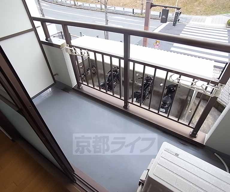 バルコニー　西向きのバルコニーです。