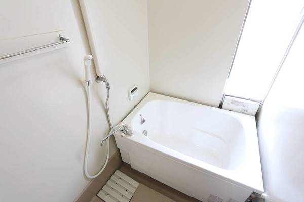 バス・シャワールーム　ビレッジハウスの同一物件・同一タイプの間取りの写真です