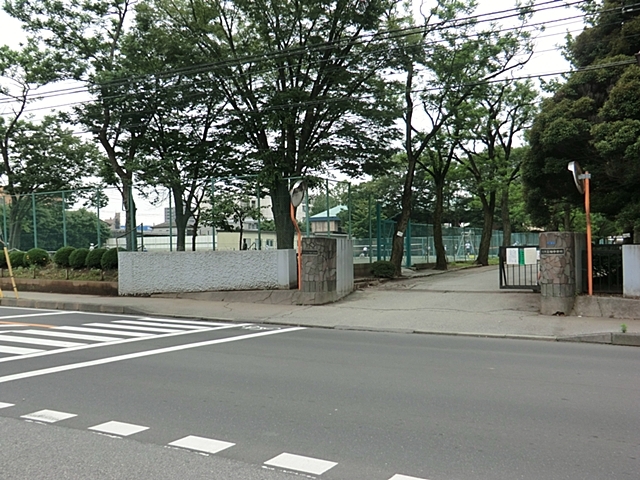 中学校　柏中学校（中学校）まで912m