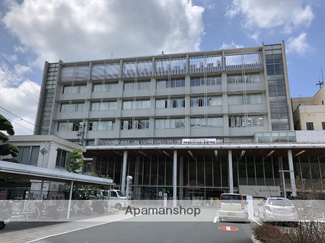 役所　西予市役所（役所）まで2100m