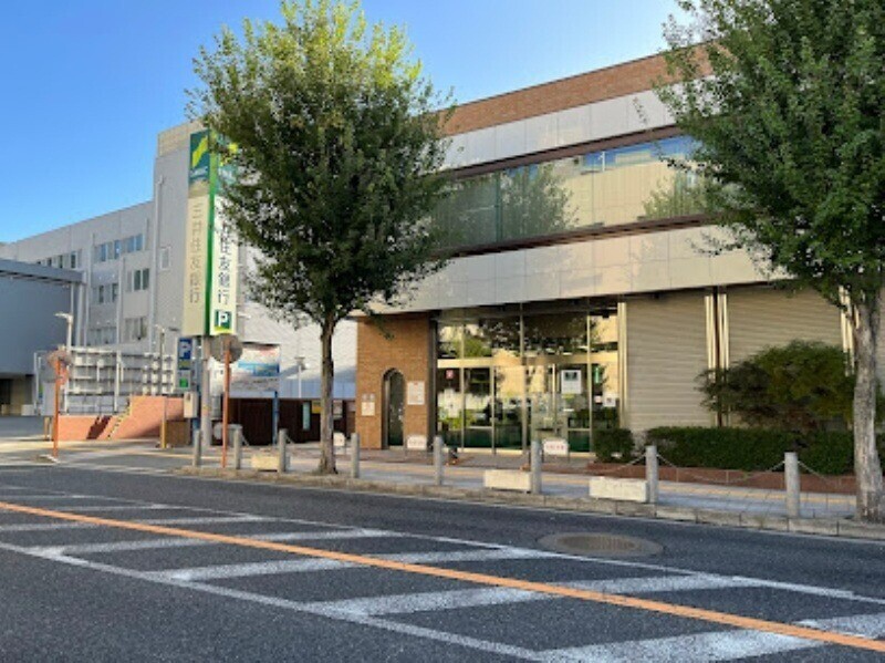 銀行　三井住友銀行箕面支店（銀行）まで764m