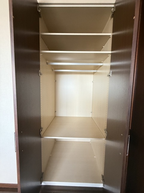 収納　クローゼット