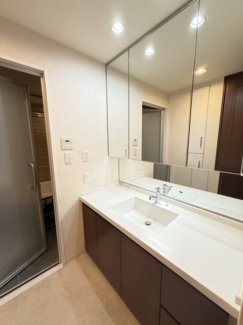 洗面設備　洗面所