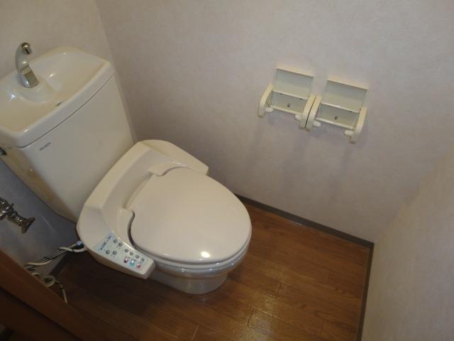 トイレ　トイレ