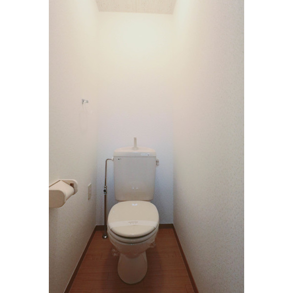 トイレ　同じ建物の別のお部屋