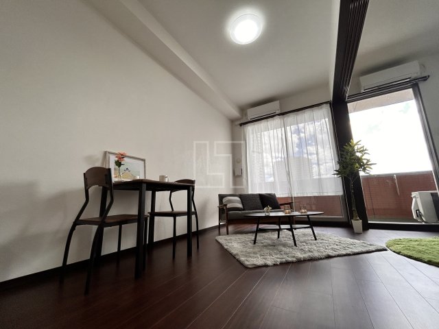 居室・リビング　La Douceur天満（ラドゥセール天満）　リビング・ダイ