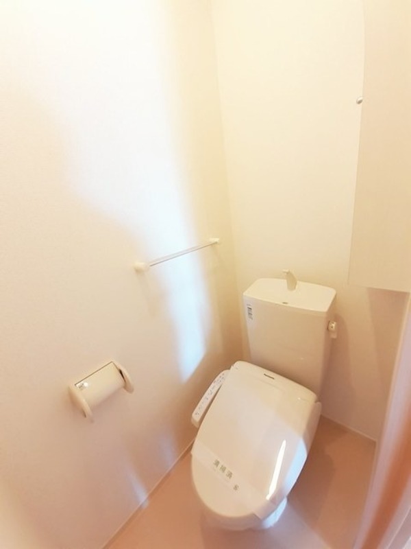 トイレ　図面と現状に相違がある場合には現状を優先