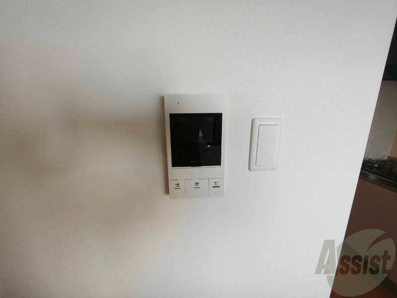 セキュリティ　モニタ付インターホンでセキュリティ面も安心です。